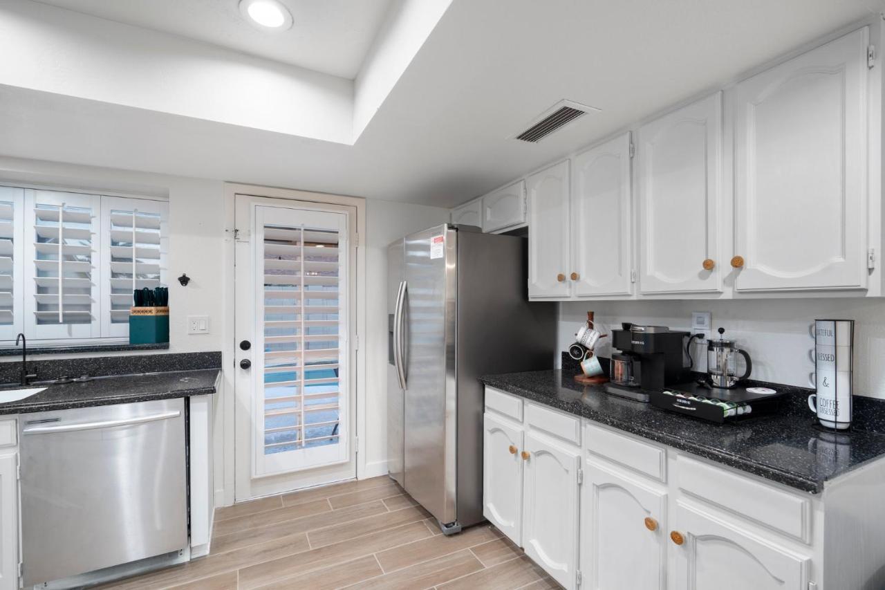 Large Pool With Diving Board, Remodeled 3Bdrm, Near State Farm Stdm And More! Peoria Buitenkant foto